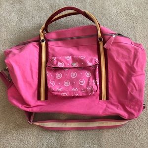 Vintage PINK Victoria’s Secret Duffle bag.